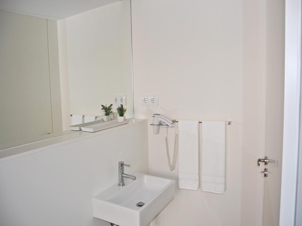 Top Flat Porto Room photo